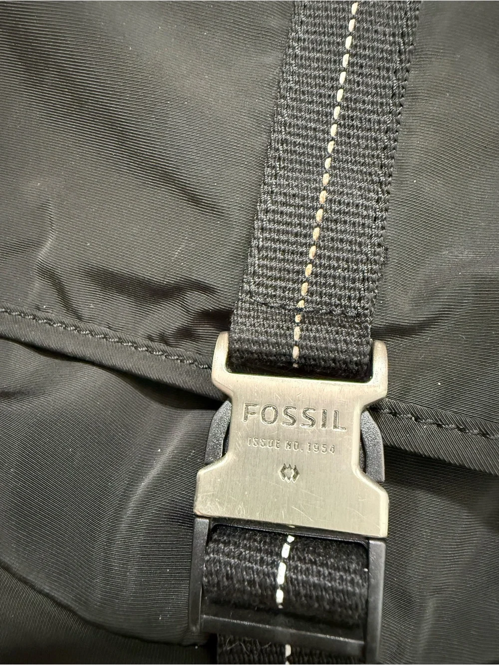 Fossil Black Utility Messenger Bag Nylon Laptop Crossbody Techwear Minimalist